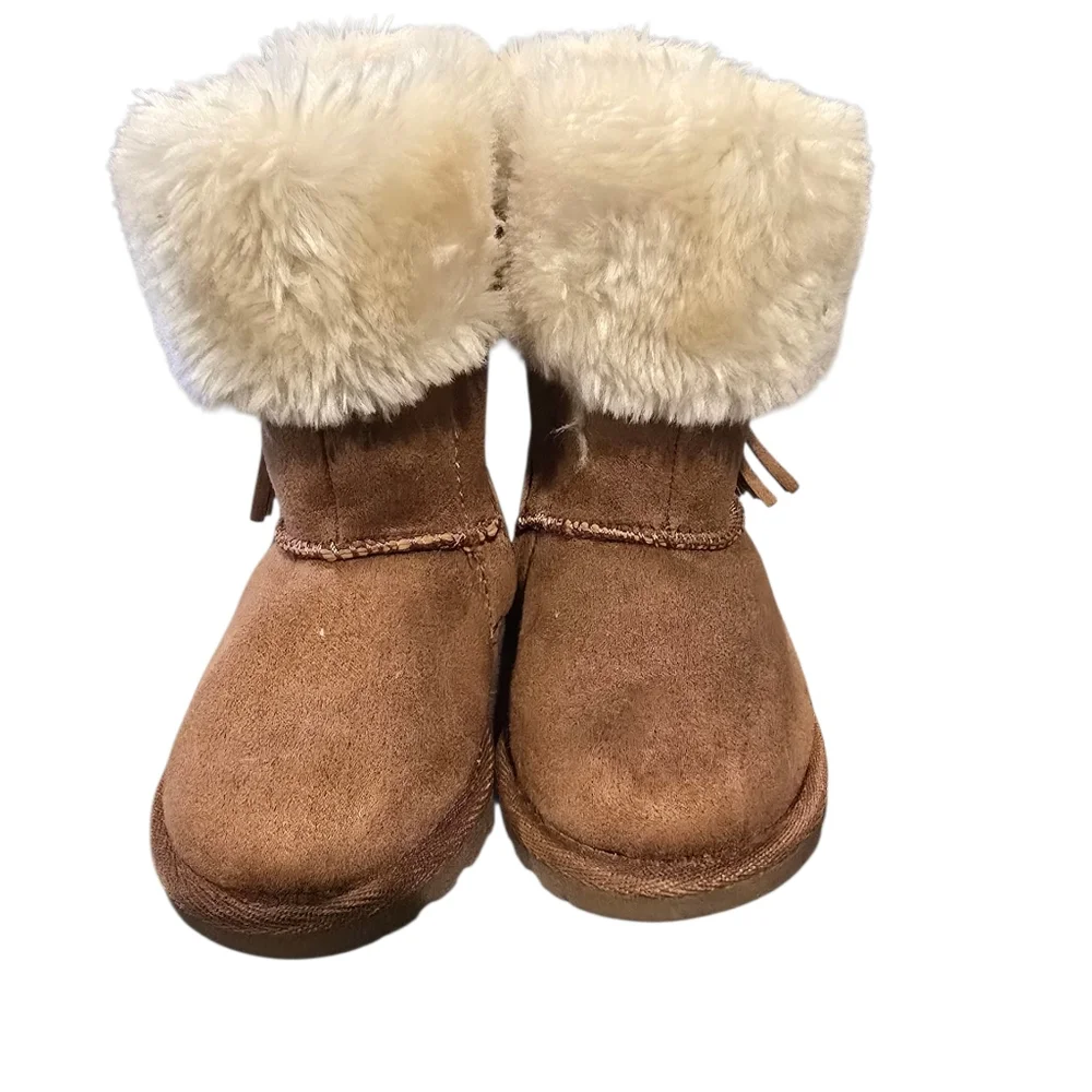 Makalu Warm Brown Kids Boots with Plush Lining Sz 5